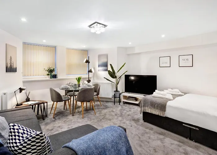 Fountains Executive Apartment - Harrogate Stays
